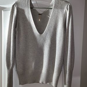 Free People grey sweater - only worn once
